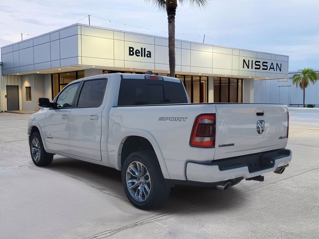 2022 Bright White Clearcoat Ram 1500 Laramie 4X4 Truck