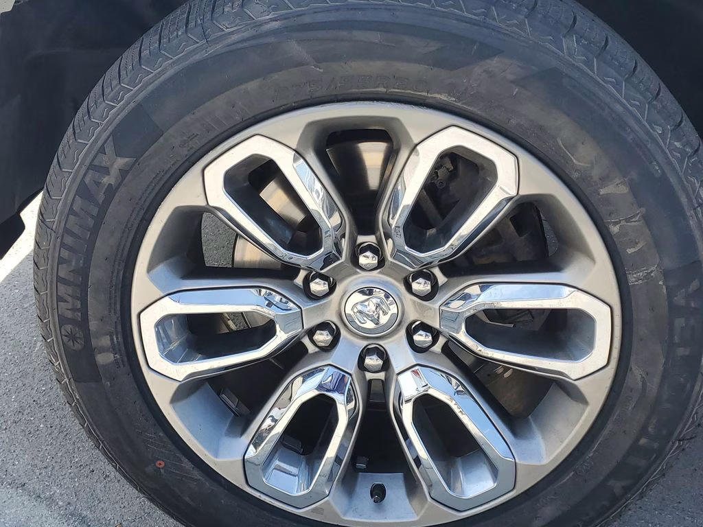 2022 Bright White Clearcoat Ram 1500 Laramie 4X4 Truck