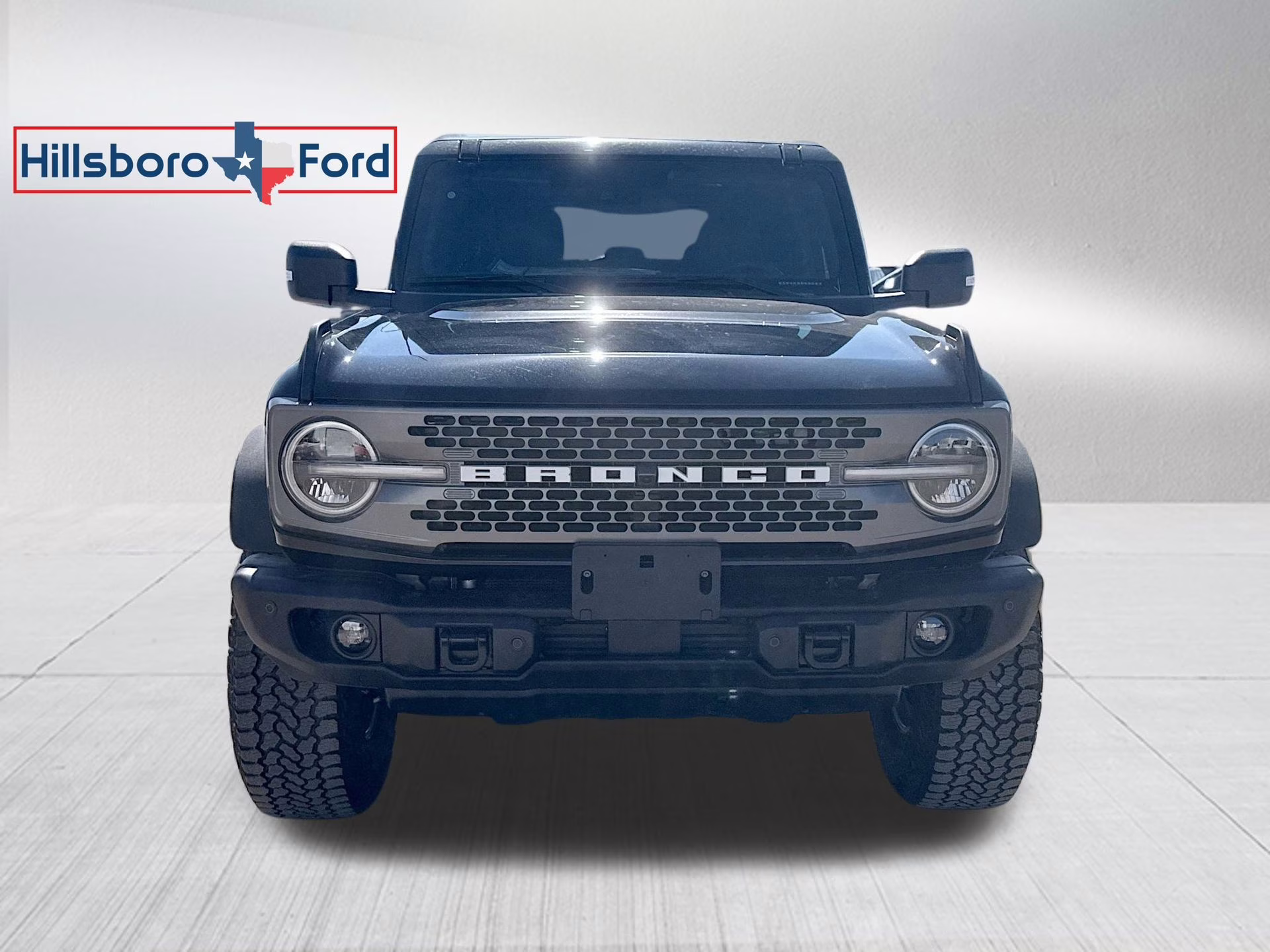 2025 Shadow Black Ford Bronco Badlands 4X4 SUV