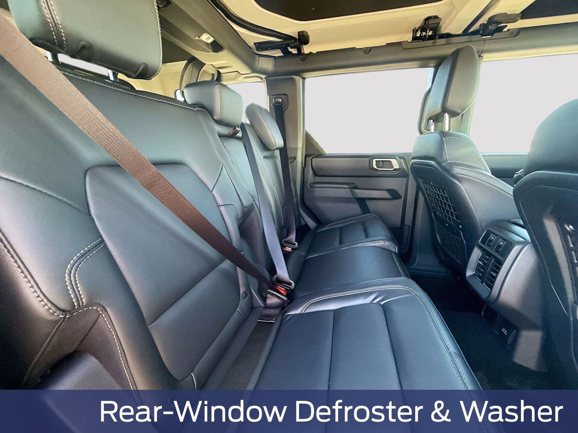 2025 Shadow Black Ford Bronco Badlands 4X4 SUV