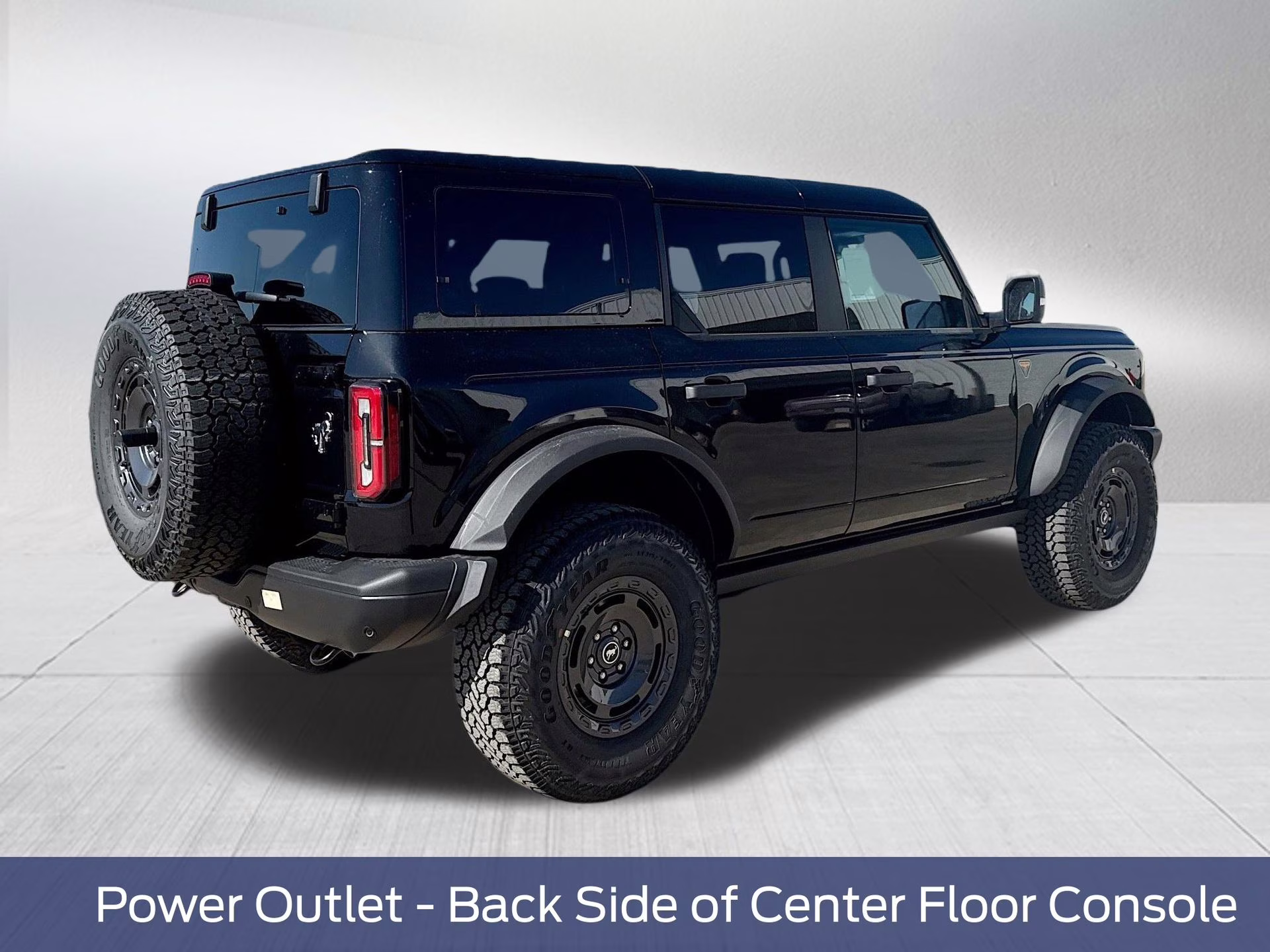 2025 Shadow Black Ford Bronco Badlands 4X4 SUV