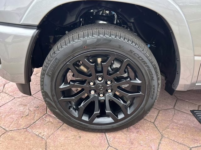 2026 Billet Silver Metallic Clearcoat Ram 1500 Limited 4X4 Truck