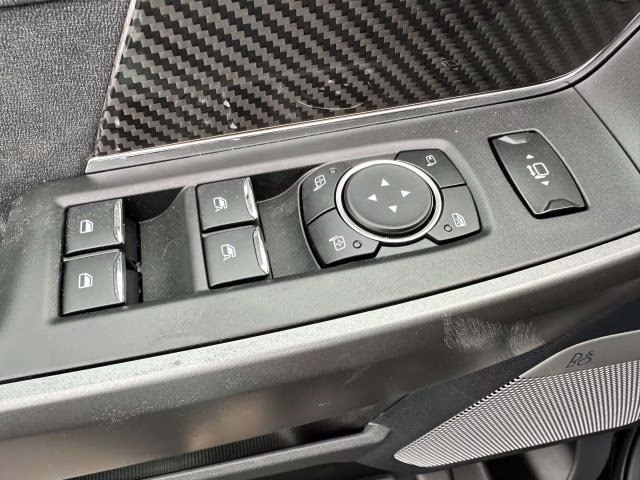 2026 Agate Black Metallic Ford Super Duty F-250 SRW LARIAT 4WD Crew Cab 6.75' Box 4X4 Truck