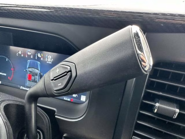 2026 Agate Black Metallic Ford Super Duty F-250 SRW LARIAT 4WD Crew Cab 6.75' Box 4X4 Truck