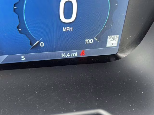 2026 Agate Black Metallic Ford Super Duty F-250 SRW LARIAT 4WD Crew Cab 6.75' Box 4X4 Truck