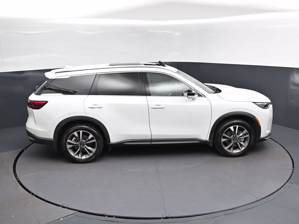 2026 White INFINITI QX60 PURE FWD SUV