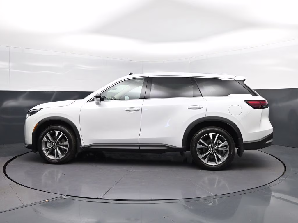 2026 White INFINITI QX60 PURE FWD SUV