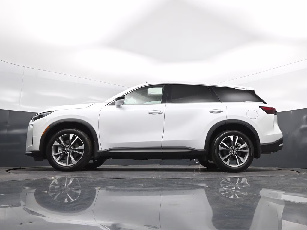 2026 White INFINITI QX60 PURE FWD SUV