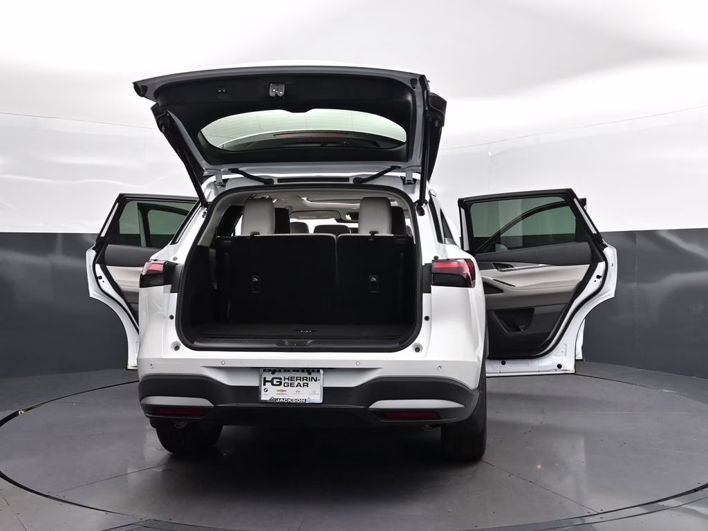 2026 White INFINITI QX60 PURE FWD SUV
