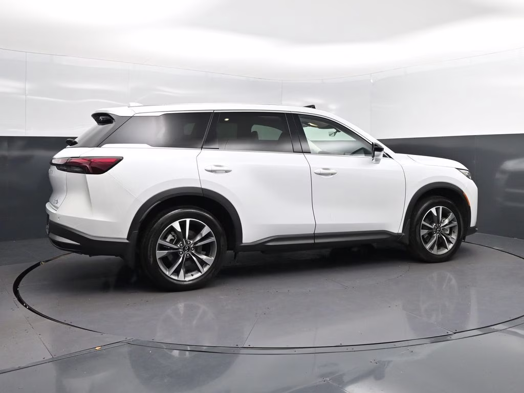 2026 White INFINITI QX60 PURE FWD SUV
