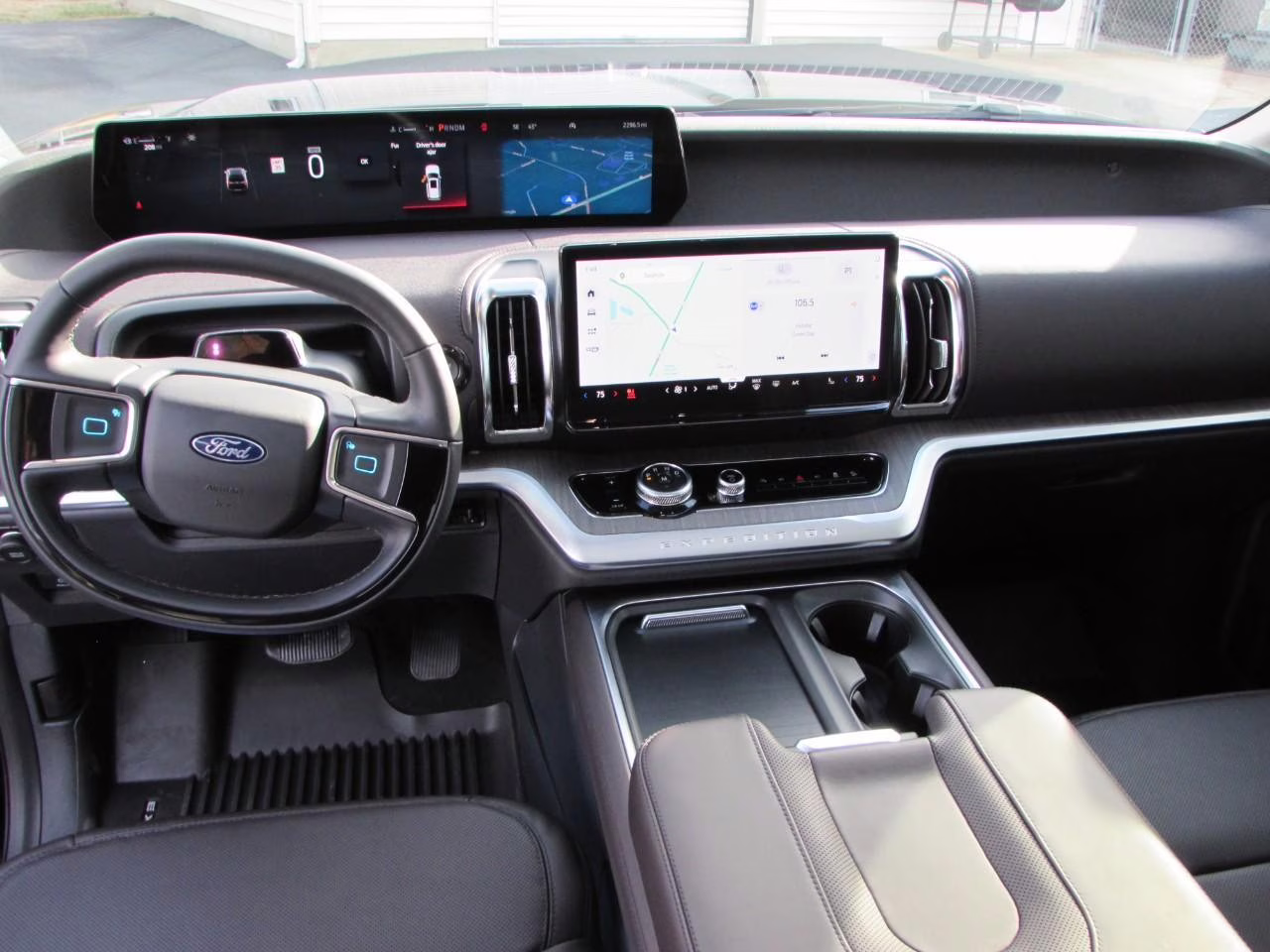 2025 Agate Black Metallic Ford Expedition Platinum 4X4 SUV