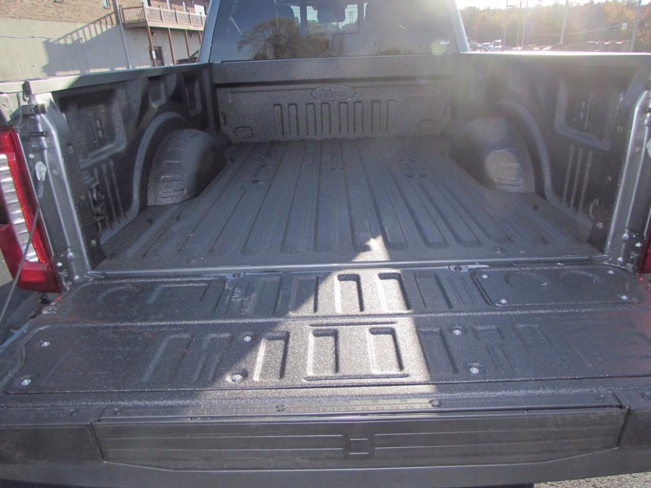 2026 Carbonized Gray Metallic Ford Super Duty F-350 SRW Lariat 4X4 Truck