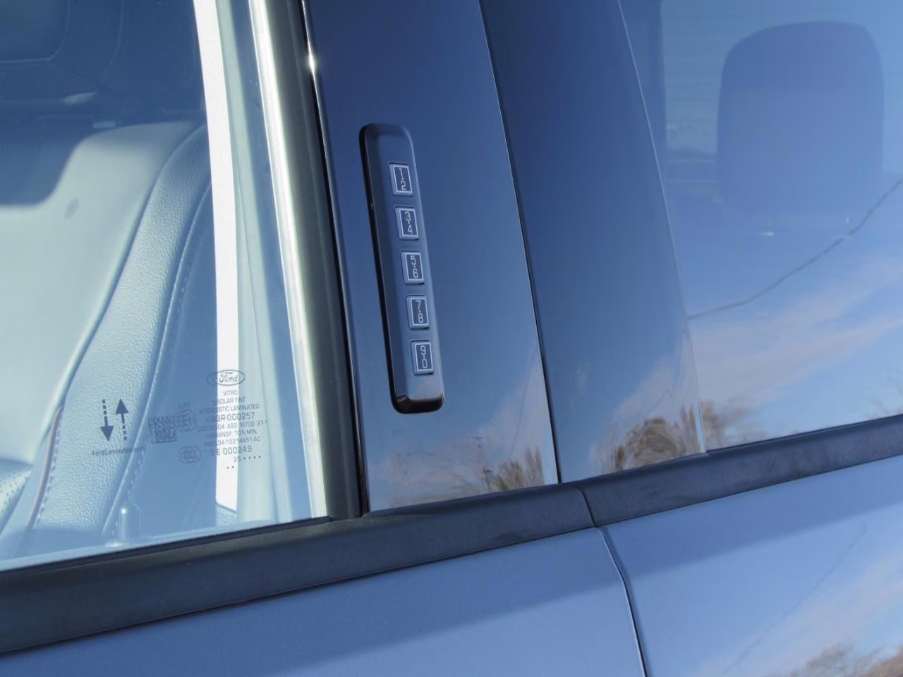 2026 Carbonized Gray Metallic Ford Super Duty F-350 SRW Lariat 4X4 Truck