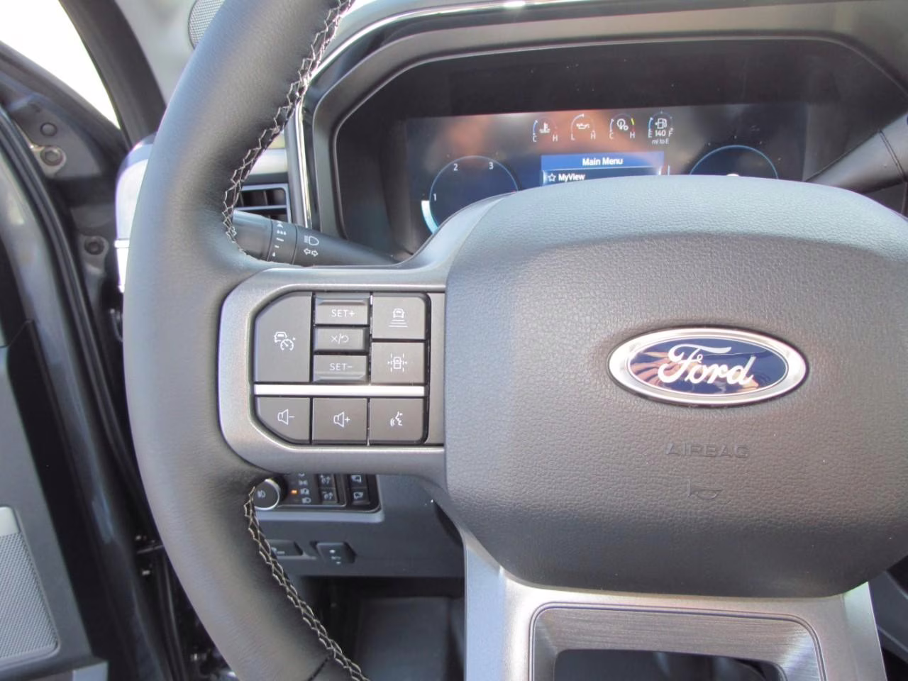 2026 Carbonized Gray Metallic Ford Super Duty F-350 SRW Lariat 4X4 Truck