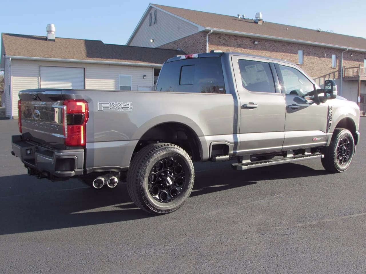2026 Carbonized Gray Metallic Ford Super Duty F-350 SRW Lariat 4X4 Truck