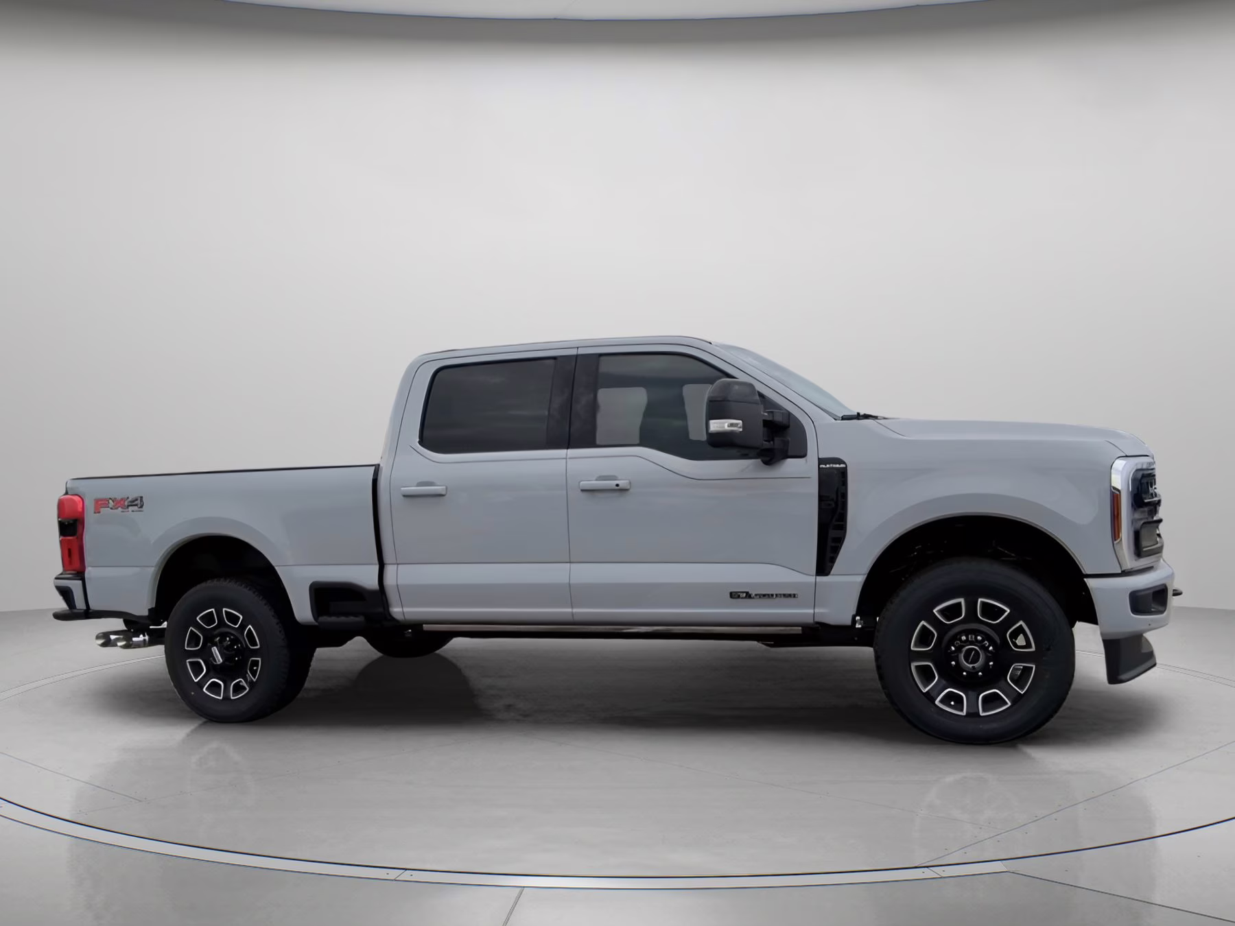 2026 Avalanche Ford Super Duty F-250 SRW Platinum Crew Cab Pickup 4X4 Truck