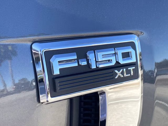 2026 Carbonized Gray Metallic Ford F-150 XLT RWD Truck