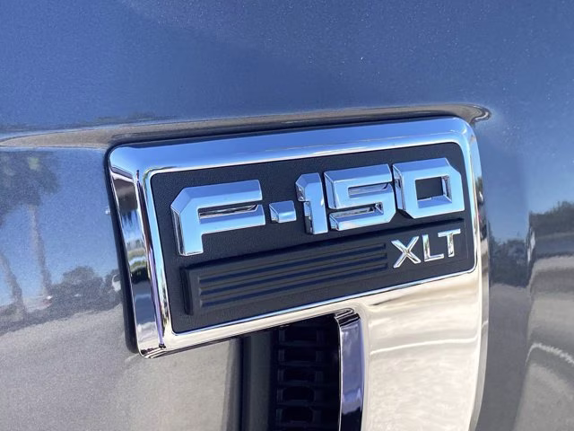 2026 Carbonized Gray Metallic Ford F-150 XLT RWD Truck