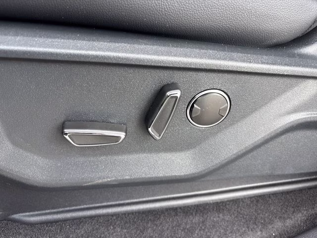 2026 Carbonized Gray Metallic Ford F-150 LARIAT 4X4 Truck
