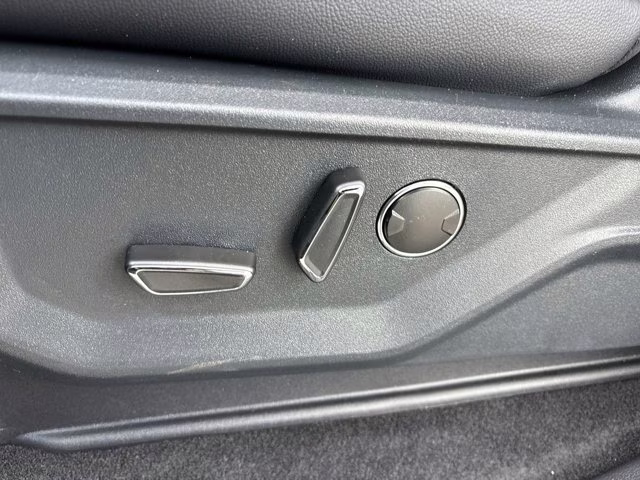 2026 Carbonized Gray Metallic Ford F-150 LARIAT 4X4 Truck