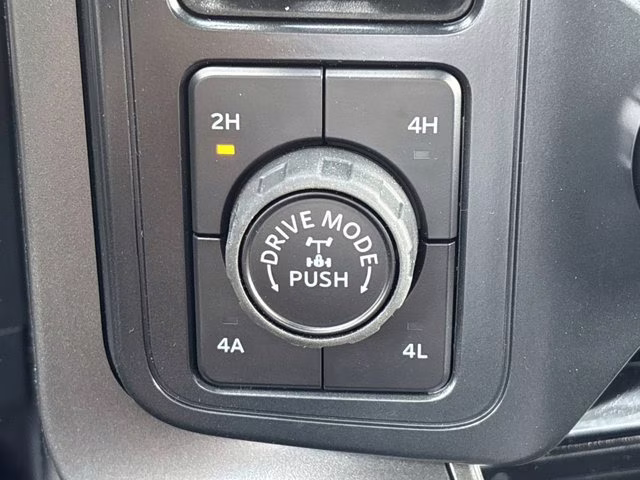 2026 Carbonized Gray Metallic Ford F-150 LARIAT 4X4 Truck