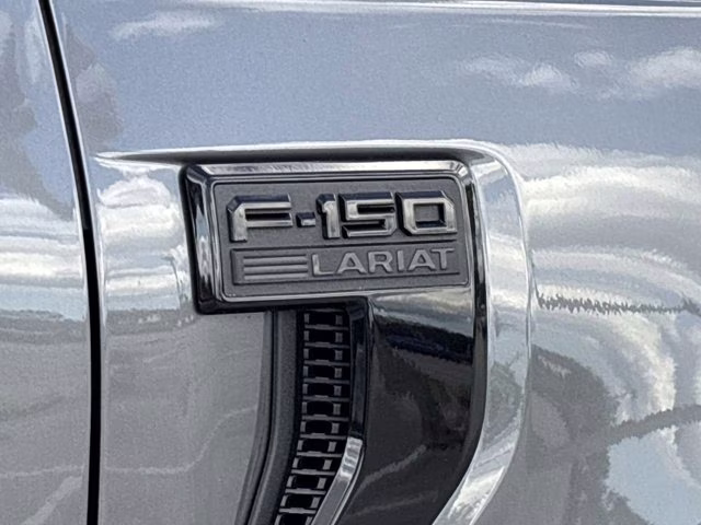 2026 Carbonized Gray Metallic Ford F-150 LARIAT 4X4 Truck