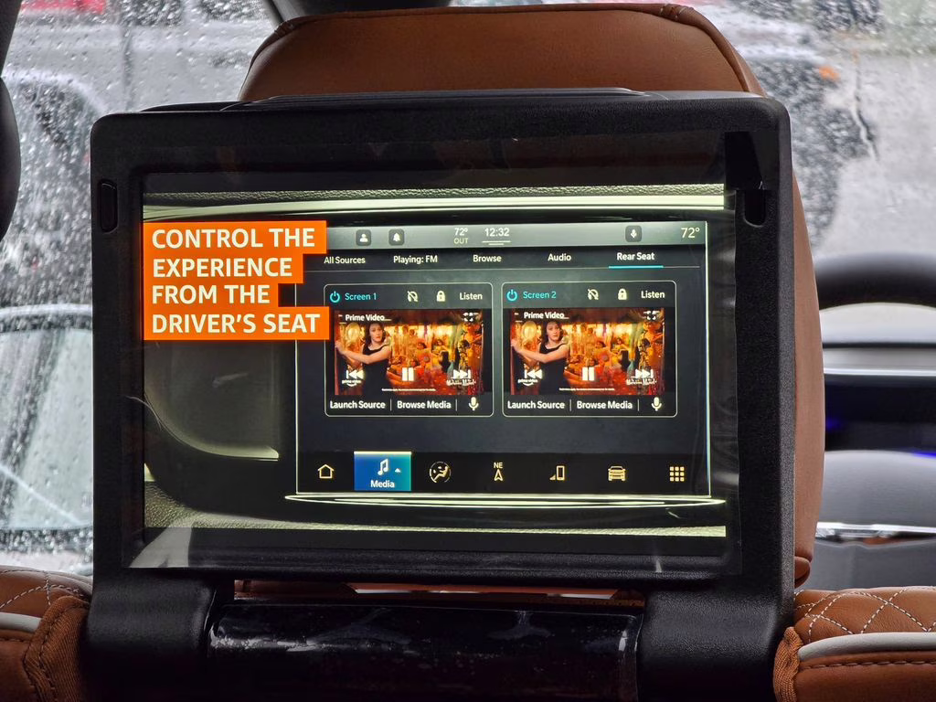 2026 Diamond Black Crystal Pearlcoat Chrysler Pacifica Pinnacle AWD Van