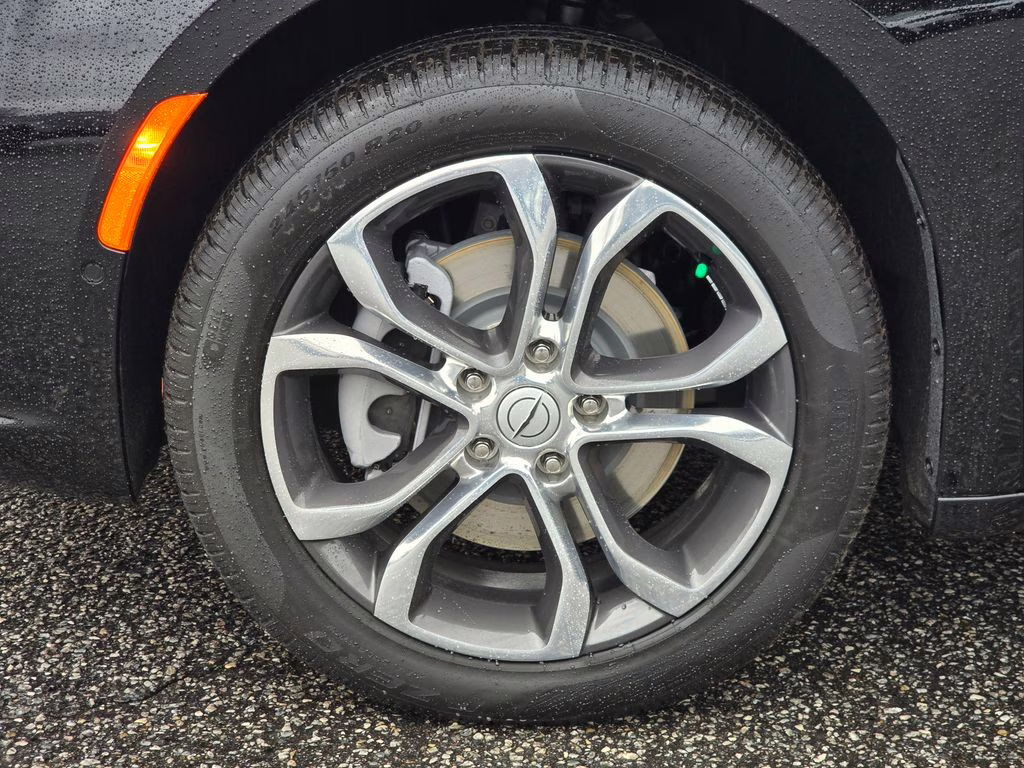 2026 Diamond Black Crystal Pearlcoat Chrysler Pacifica Pinnacle AWD Van