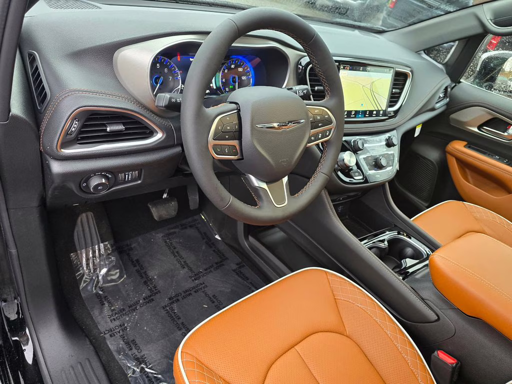 2026 Diamond Black Crystal Pearlcoat Chrysler Pacifica Pinnacle AWD Van