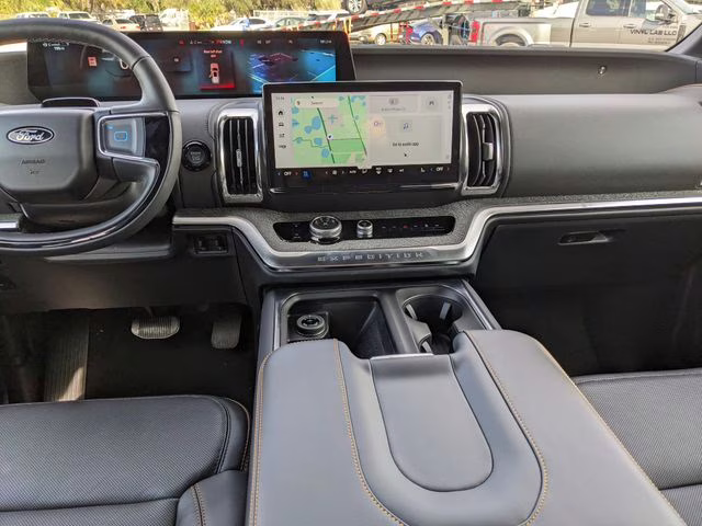 2025 Ford Expedition Tremor - Photo 15