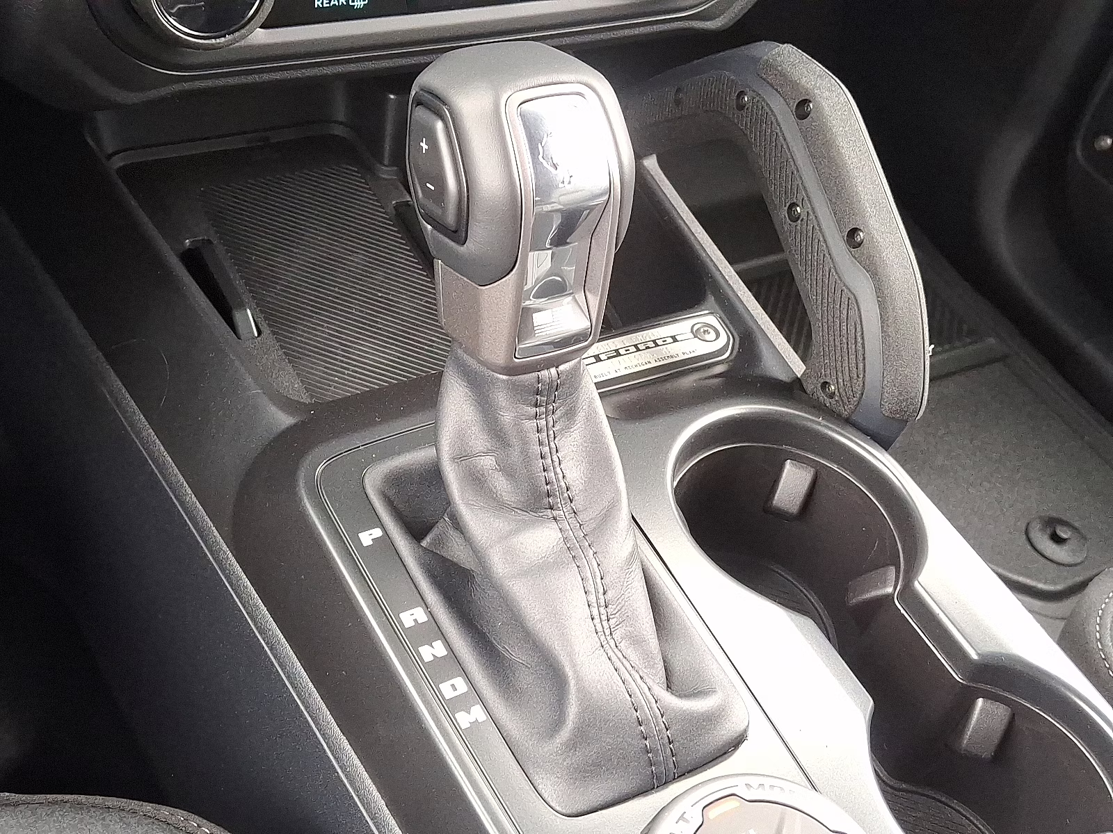 2025 Azure Gray Metallic Tri-Coat Ford Bronco Badlands 4X4