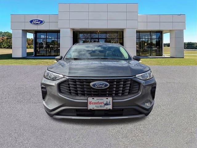 2026 Gray Metallic Ford Escape Active FWD SUV