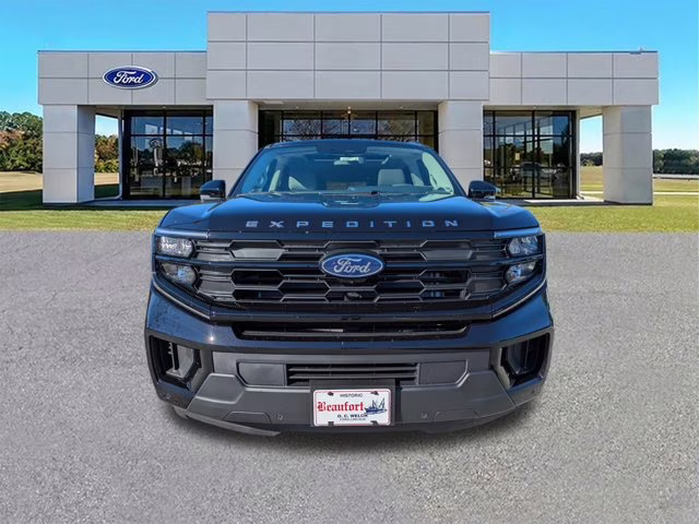 2025 Black Metallic Ford Expedition Max Active RWD SUV