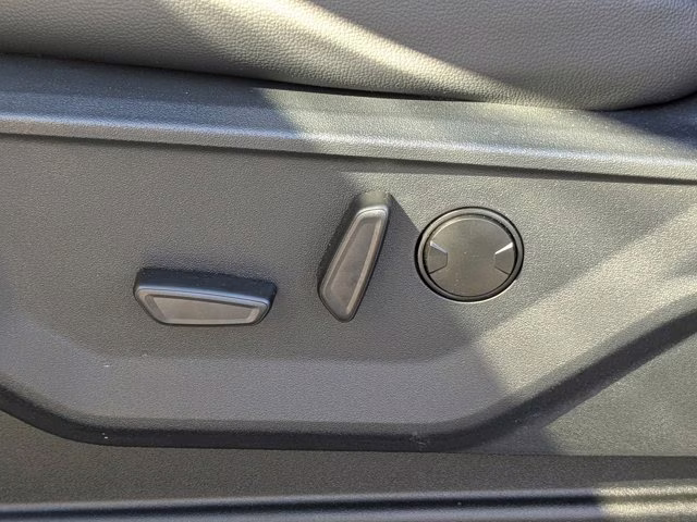 2026 Gray Metallic Ford Super Duty F-350 SRW LARIAT 4X4 Truck