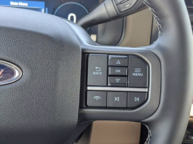 2026 Gray Metallic Ford Super Duty F-350 SRW LARIAT 4X4 Truck