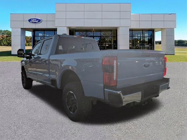2026 Gray Metallic Ford Super Duty F-350 SRW LARIAT 4X4 Truck