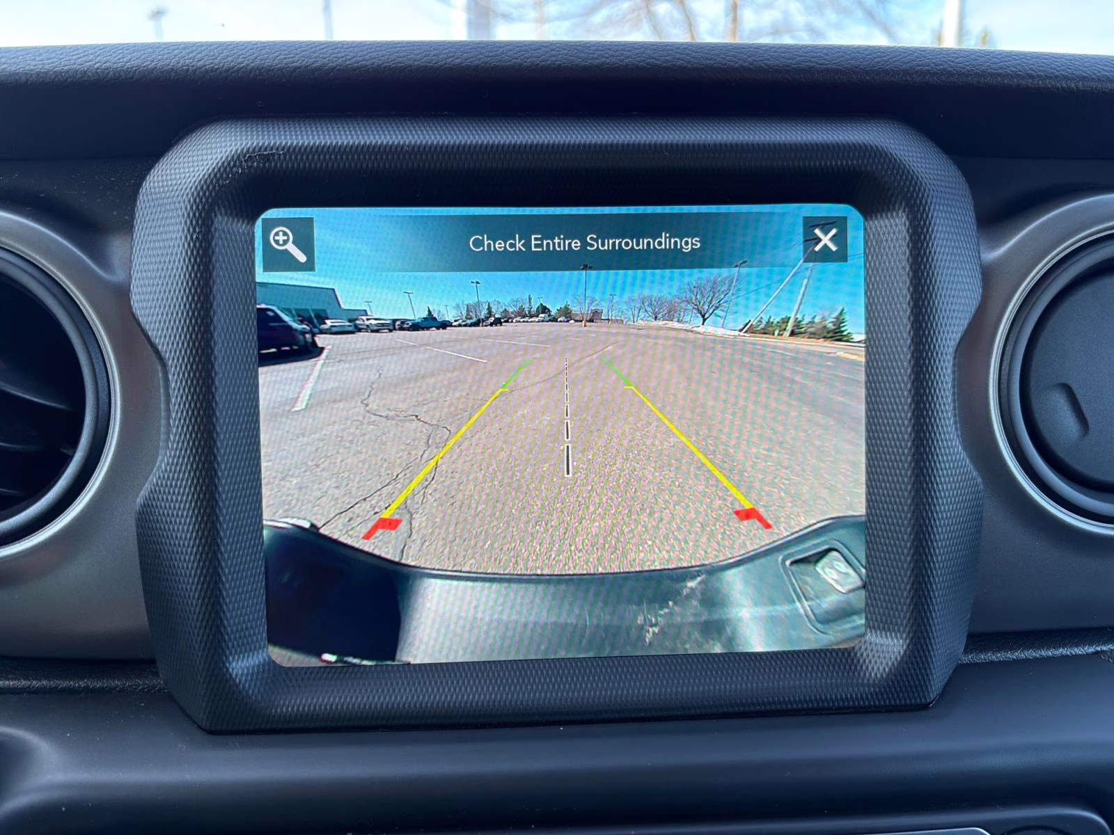 2022 Granite Crystal Metallic Clearcoat Jeep Gladiator Sport 4X4 Truck