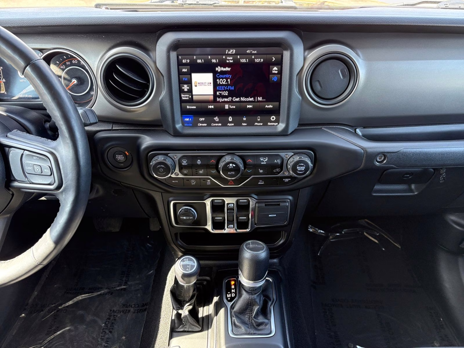 2022 Granite Crystal Metallic Clearcoat Jeep Gladiator Sport 4X4 Truck