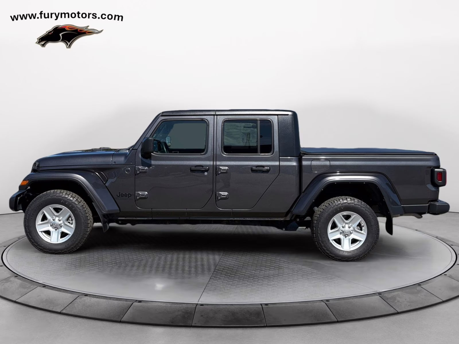 2022 Granite Crystal Metallic Clearcoat Jeep Gladiator Sport 4X4 Truck