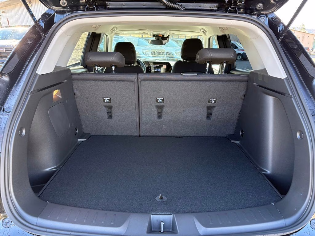 2026 Mosaic Black Metallic Chevrolet Trailblazer LT FWD SUV