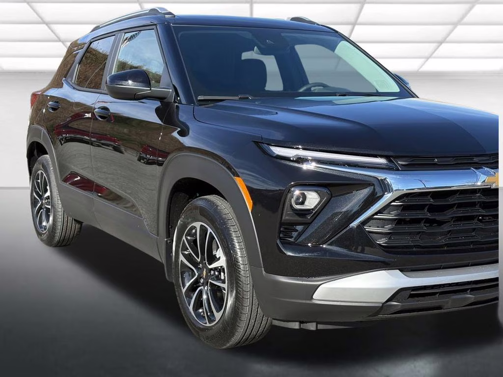2026 Mosaic Black Metallic Chevrolet Trailblazer LT FWD SUV