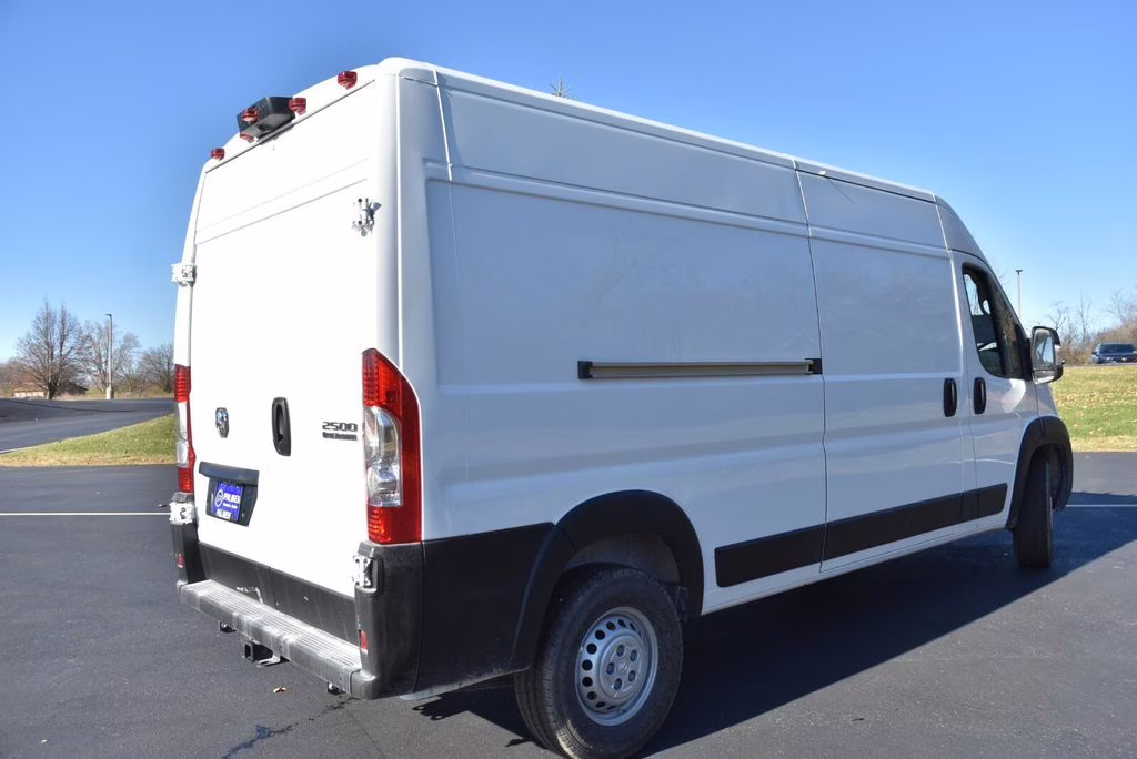 2026 Bright White Clearcoat Ram ProMaster 2500 High Roof FWD Van