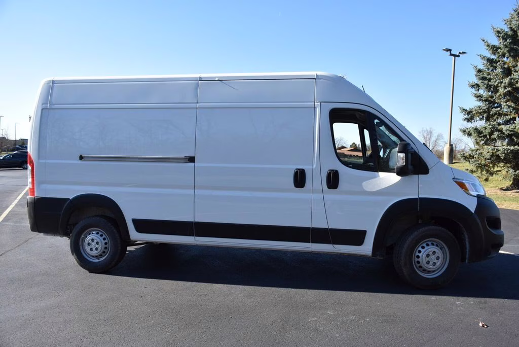 2026 Bright White Clearcoat Ram ProMaster 2500 High Roof FWD Van