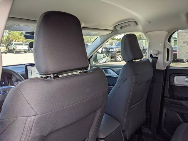 2026 Space White Metallic Ford Explorer Active RWD SUV