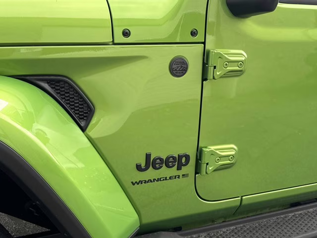 2026 Mojito Clearcoat Jeep Wrangler Sahara 4X4 Convertible