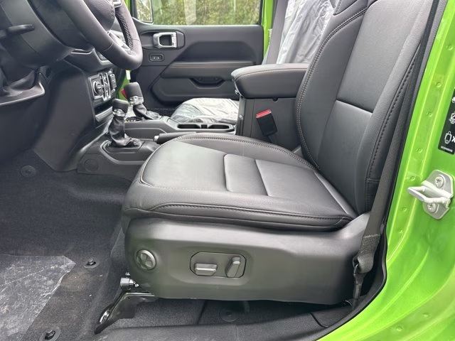 2026 Mojito Clearcoat Jeep Wrangler Sahara 4X4 Convertible