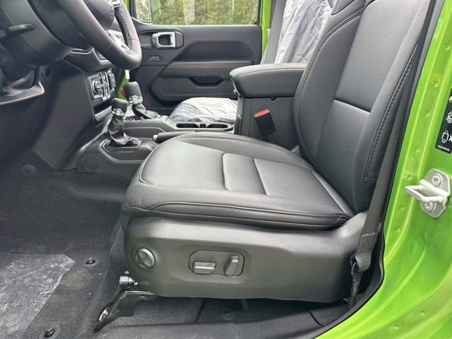 2026 Mojito Clearcoat Jeep Wrangler Sahara 4X4 Convertible