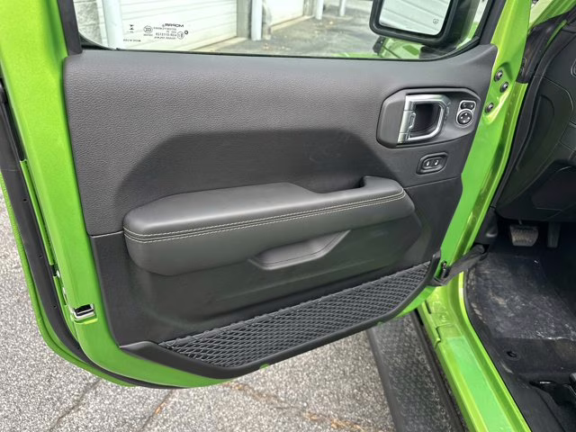 2026 Mojito Clearcoat Jeep Wrangler Sahara 4X4 Convertible