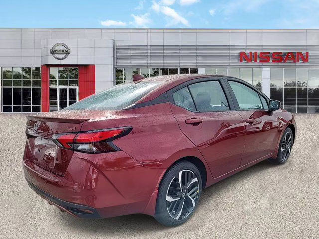 2025 Scarlet Nissan Versa 1.6 SR FWD Sedan