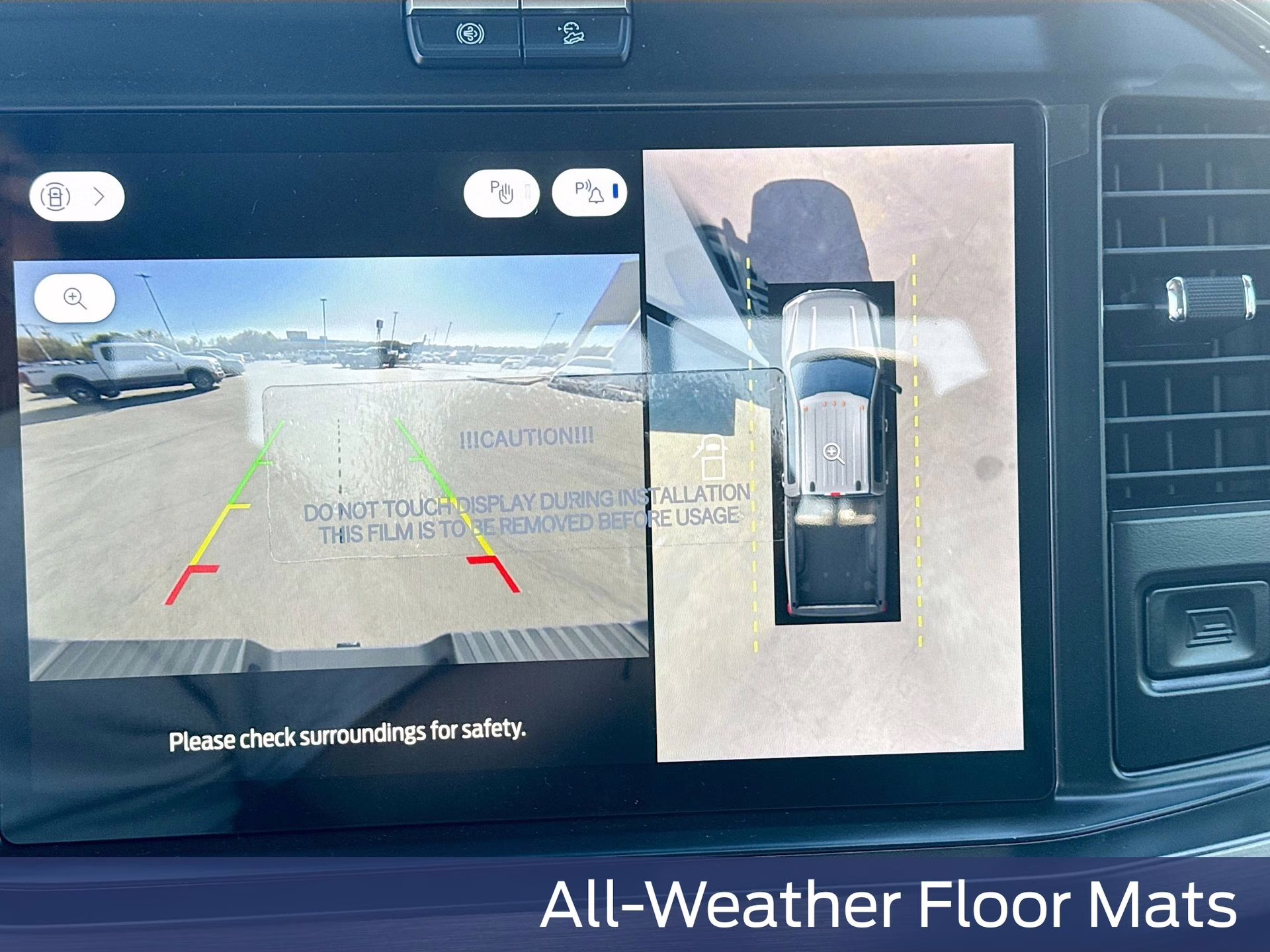 2026 Oxford White Ford Super Duty F-250 SRW Lariat 4X4 Truck